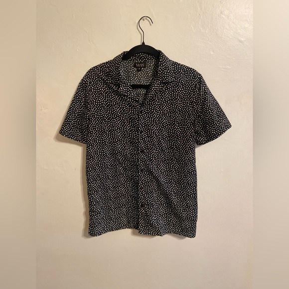 boohooMAN oversized shirt with polka dot print in small - Picture 1 of 2